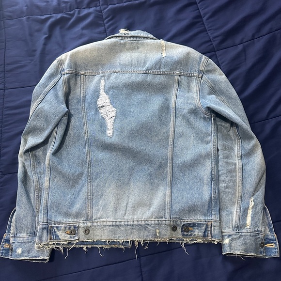 Denim jacket - Picture 2 of 3